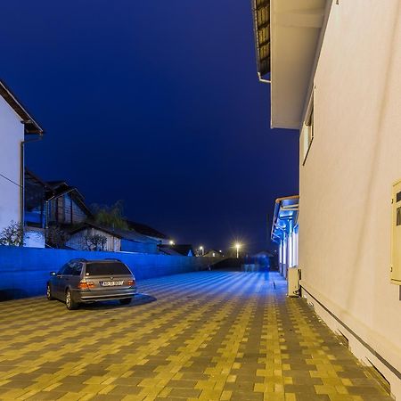 Hotel Raxand Residence Mioveni ภายนอก รูปภาพ