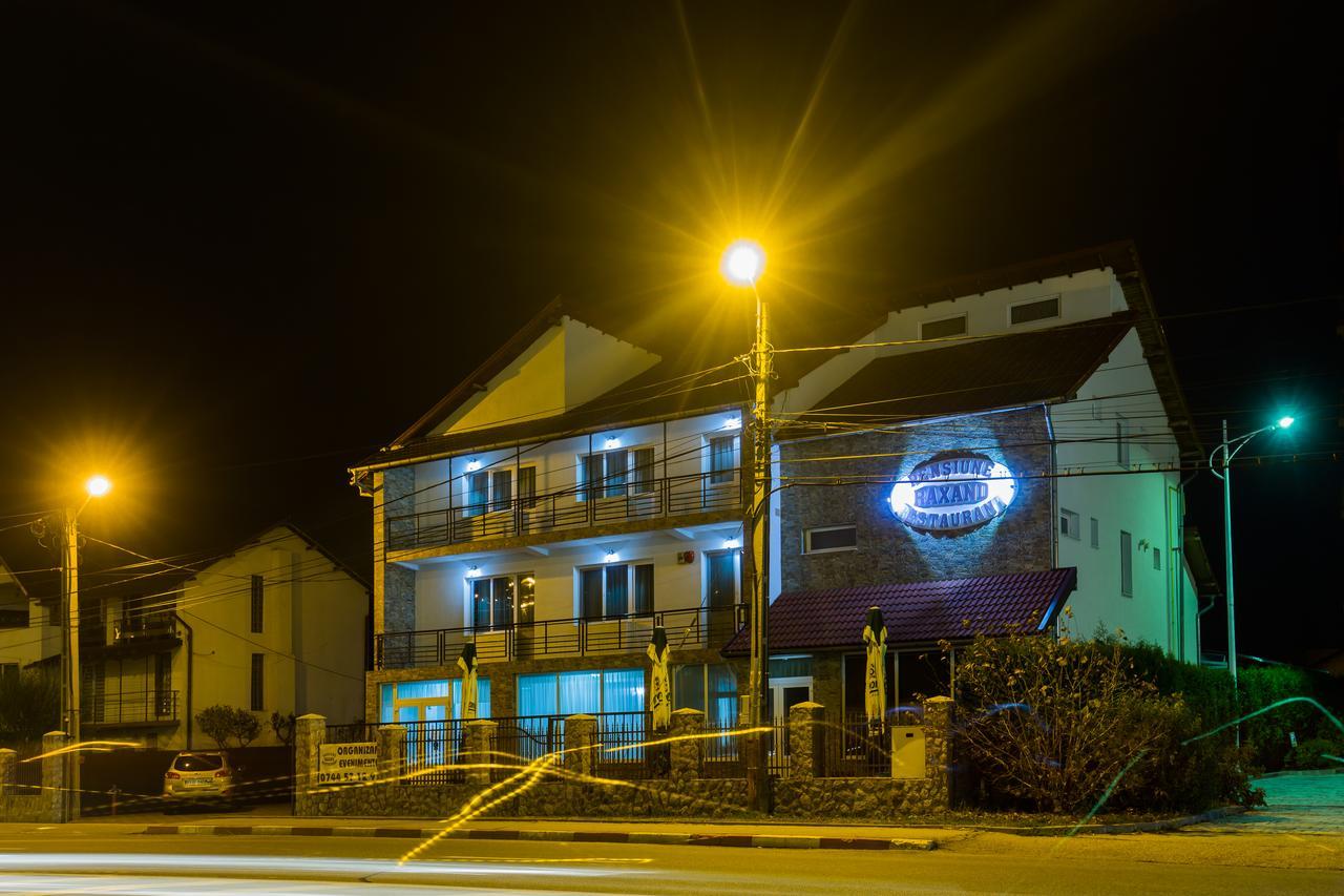 Hotel Raxand Residence Mioveni ภายนอก รูปภาพ